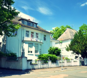 Römerwall Hotel Mainz Gebäude Straße